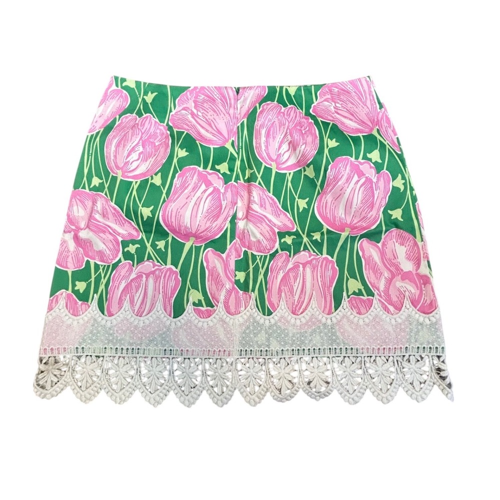 Lilly Pulitzer Green Mini Skirt with Pink Floral Print and White Lace Hem - Picture 3 of 7